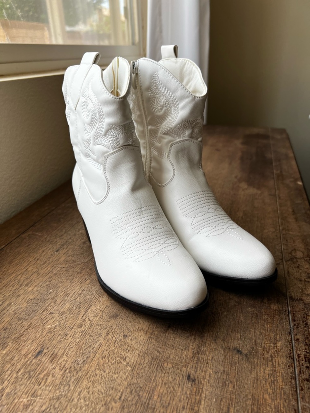 Women’s Cowgirl Boots